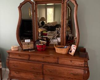 Solid wood dresser with tri-fold mirrow