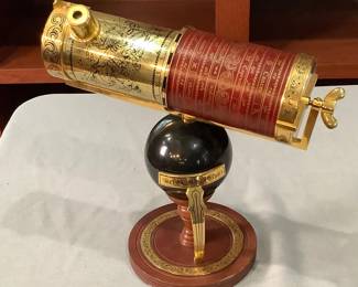 Newton's Telescope