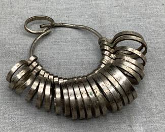 Jewelers ring sizers