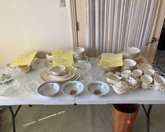 Gorgeous china in several coordinating patterns 