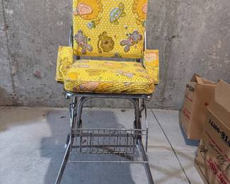 Vintage child’s chair 