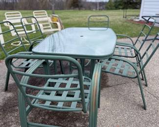 Outdoor patio set 