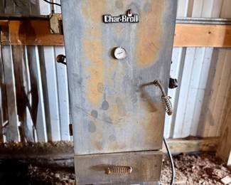 Charbroil Smoker 