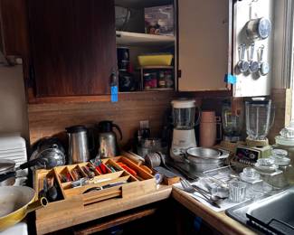 Thermal carafes, Cuisinart, five speed mixer, Bella, coffee maker and two authorizer blenders always good to have a back up for those ever so popular margaritas