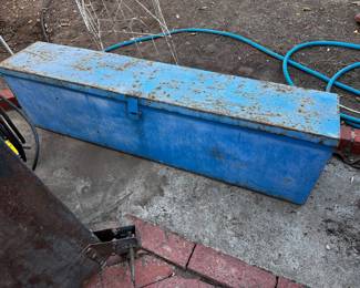 Truck bed size toolbox