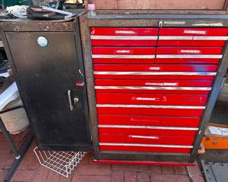 craftsman tool chest with black chest attached to left side