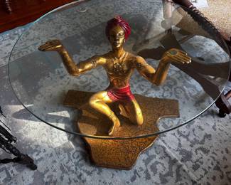 Hello valued shoppers, I   Welcome you to our Ocean Beach sale, your humble servant of the most vintage fun!