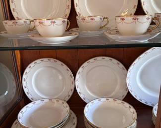 Another look at the dishes in case you need to count them