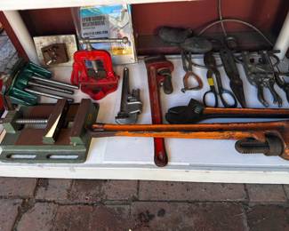 Vices, presses, major wrenches,