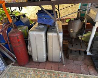 Large carriers, so much assorted here