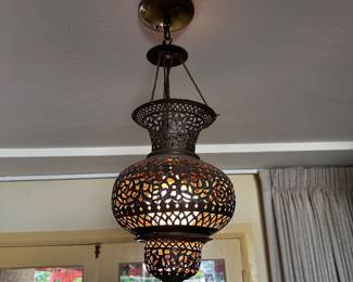 Ceiling light fixture can only be sold if you are willing to replace with a flush mount light