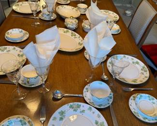 Vintage Dining Table (Has 2 additional leaves). Upholstered Chairs