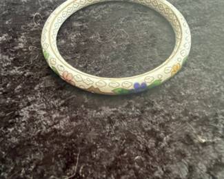 Vintage White Cloisonné Bangle Bracelet with Floral and Cloud Motifs