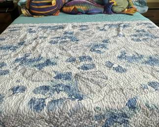 Ocean Life Decorative Pillows and Quilt Set