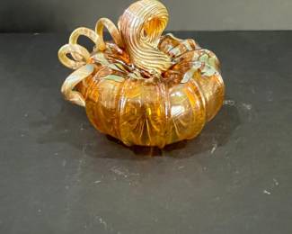 Amber Swirl Glass Pumpkin with Twisted Stem