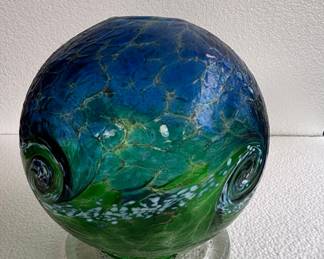 Hand-Blown Glass Orb / Gazing Ball "Ocean Swirl"