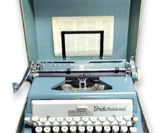 Universal Underwood Typewriter
