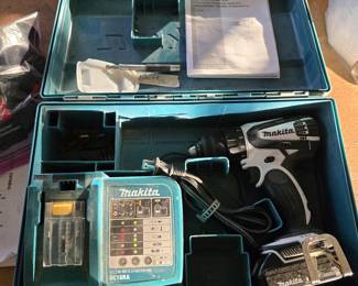 Makita Drill set