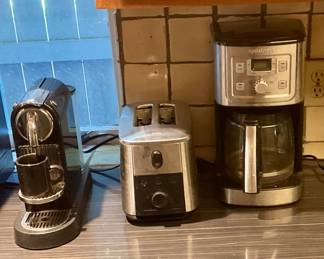 Capo-chino machine, toaster, coffee maker