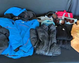 KE139Northface Skiwear  More