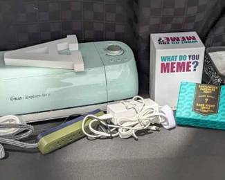 KE192Crafting Supplies