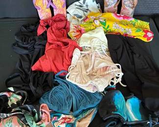 KE142Bathing Suit  FlipFlop Mystery Lot
