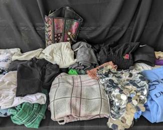 KE199Misc Lounge ware  Crop Tops.