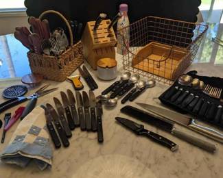 KE150Cutlery  Accessories