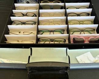 KE107VDesigner Eyeglass Frames  Cases
