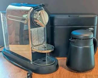 KE114Nespresso Station