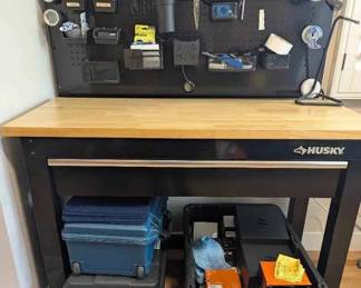 KE171Husky Workbench And Metal Pegboard