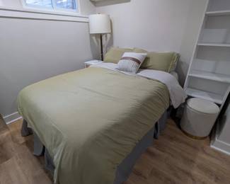 full sized bed (metal frame that comes apart easily and fits in the car)