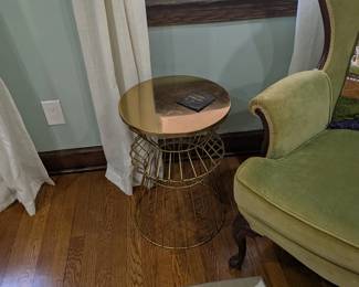 gold metal side table (indoor/outdoor)