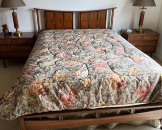 DIXIE Mid-Century Full Bed & Pair of Nightstands