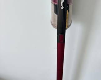 Shark cordless vacuum 