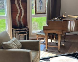 Chair ( can't be picked up until after the house sells) 