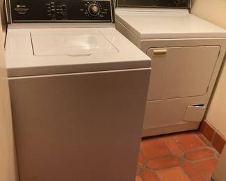 Whirlpool washer & Dryer