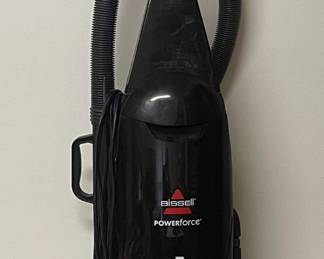 BISSELL POWERFORCE BAGGED UPRIGHT VACUUM CLEANER