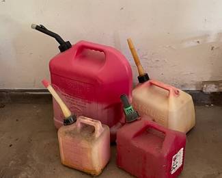 PLASTIC GASOLINE CONTAINERS