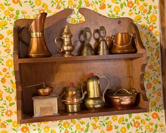 WOOD SHELF W COLLECTIBLE MINIATURES