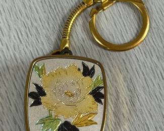 SANKYO MUSICAL KEY CHAIN DAMASCENE FLORAL JAPAN
