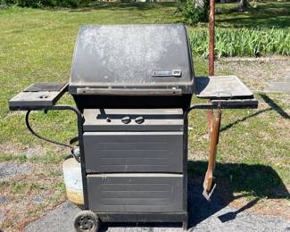 CHAR BROIL MASTERFLAME 8000 GAS GRILL W TANK