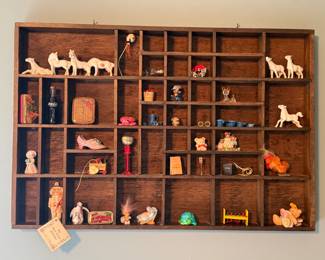 VINTAGE WOOD SHADOW BOX WITH COLLECTIBLES