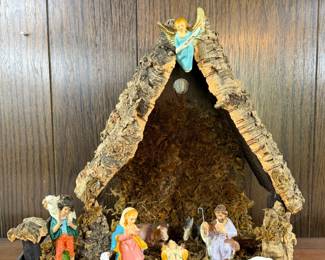 VINTAGE NATIVITY SET MADE IN ITALY