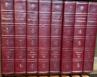 VINTAGE ENCYCLOPEDIA BRITANNICA COMPLETE SET