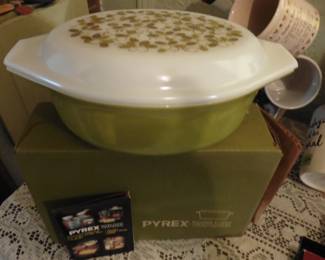 Pyrex 1/2 Quart Baking dish (perfect, was never out of the box until this week)