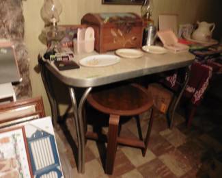 Formica Top Table with Chrome Legs (has leaf) Wooden Box and Oil Lamps and Bowl and Picher.