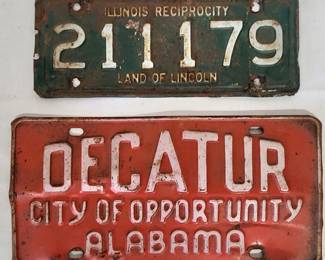 many lots of license plates