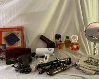 Assorted Vintage Womens Accessories