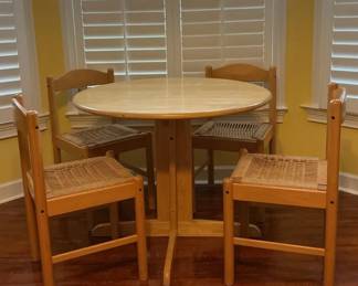 Light Brown Table Set